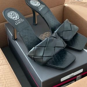 Vince Camuto BRELANIE WOVEN-STRAP MULE Black size 10 last one sold out